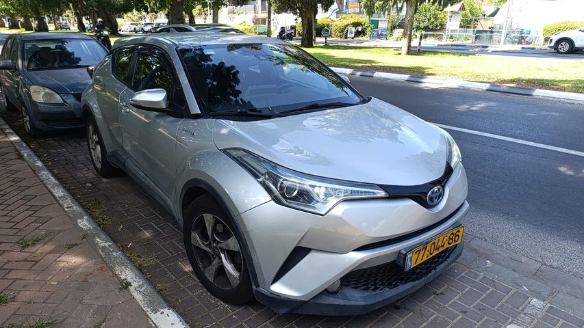 טויוטה C-HR