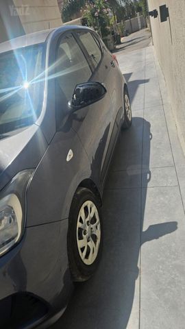 יונדאי i10