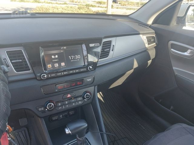 קיה נירו