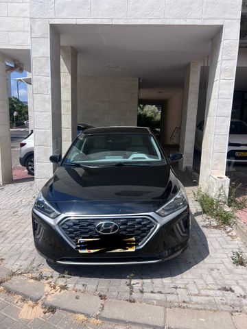יונדאי איוניק