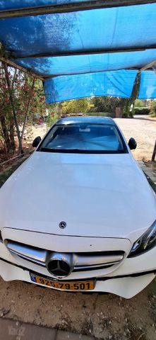 מרצדס-בנץ E-class