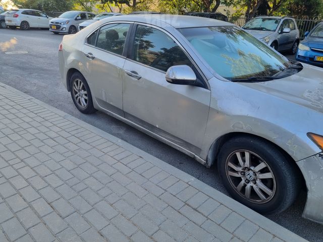 מודעת רכב הונדה אקורד