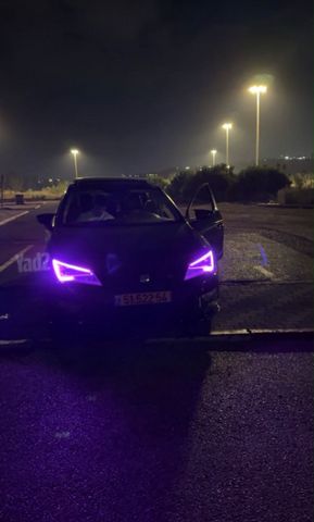 מודעת רכב סיאט לאון
