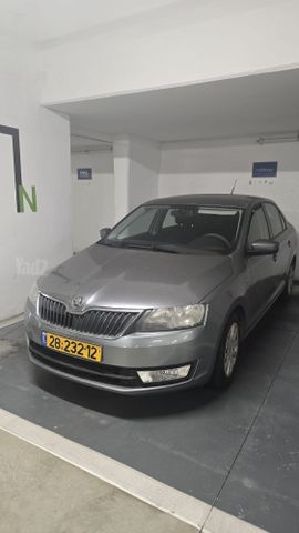 סקודה ראפיד