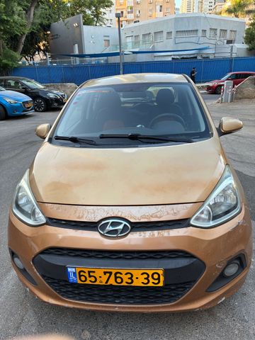 יונדאי i10