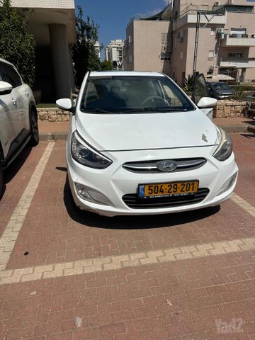 יונדאי אקסנט i25