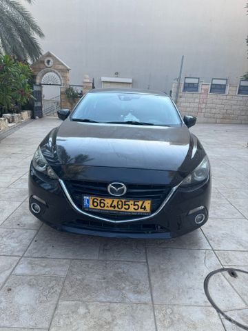 מאזדה 3