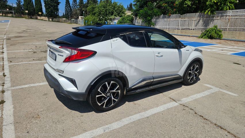 טויוטה C-HR