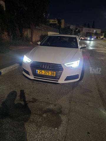 אאודי A4