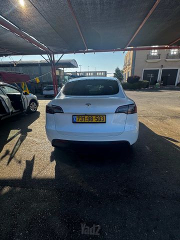 טסלה מודל Y