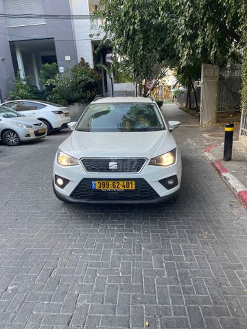 מודעת רכב סיאט ארונה