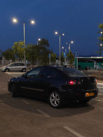 מאזדה 3