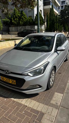 יונדאי i20
