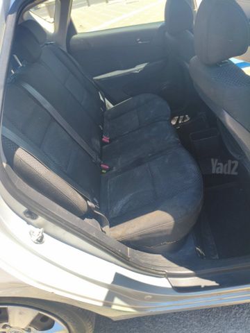 יונדאי i30