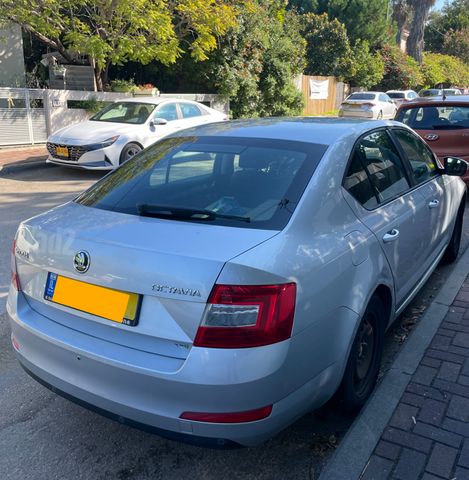 סקודה אוקטביה