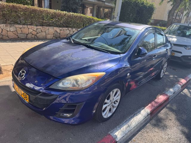 מאזדה 3