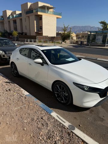 מאזדה 3