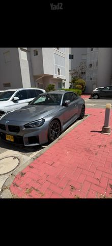 ב מ וו M2