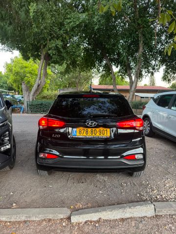 יונדאי i20