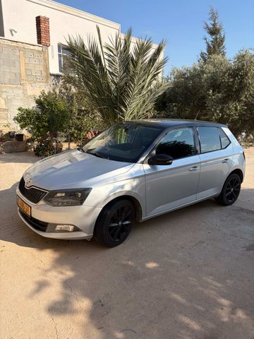 סקודה פאביה