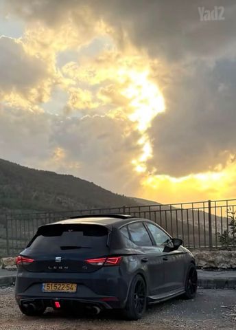 סיאט לאון