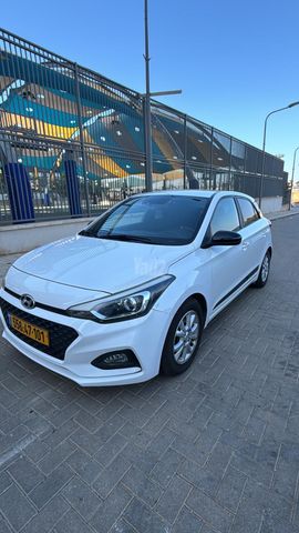 יונדאי i20