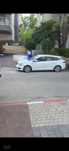 רנו מגאן