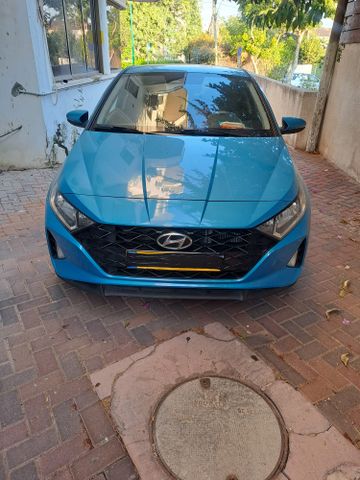 יונדאי i20