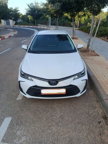טויוטה קורולה