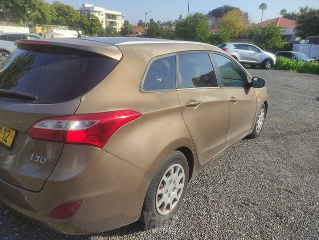 יונדאי i30