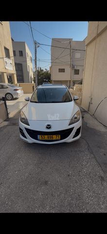 מאזדה 3