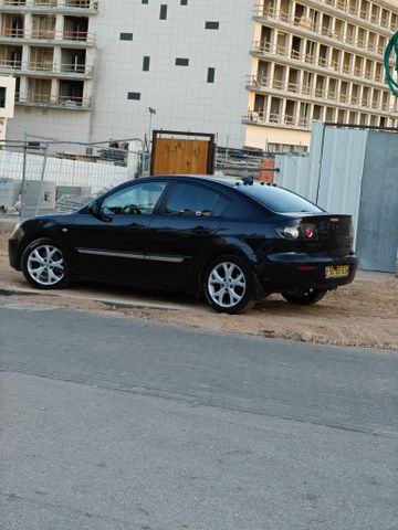 מאזדה 3