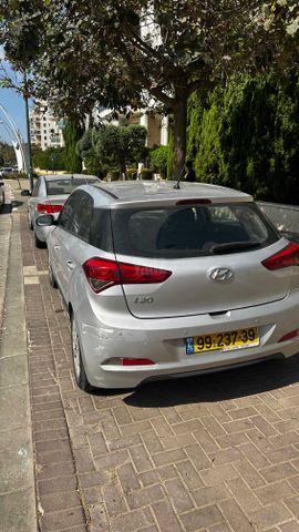 יונדאי i20