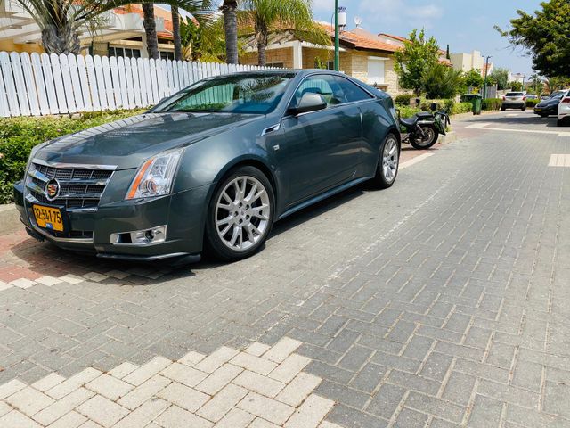 קאדילק CTS