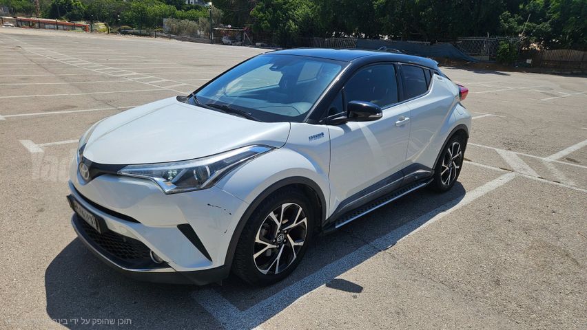 טויוטה C-HR