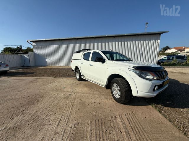 מיצובישי טרייטון / L200