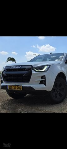 מודעת רכב איסוזו די-מקס