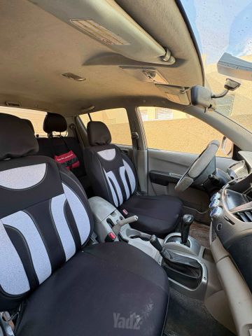 מיצובישי טרייטון / L200