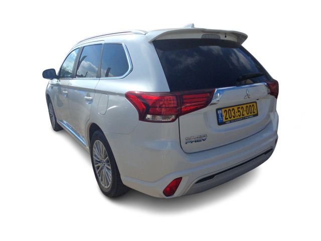 מודעת רכב מיצובישי אאוטלנדר 1
