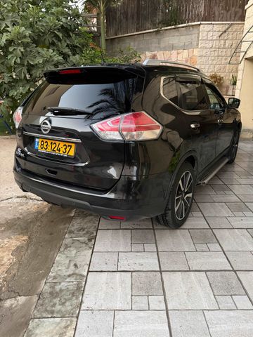 ניסאן אקס טרייל