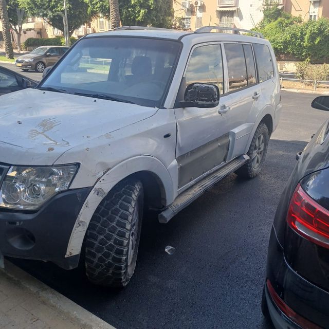 מודעת רכב מיצובישי פג'רו