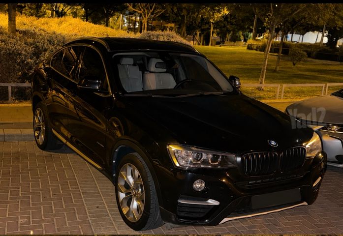 ב מ וו X4