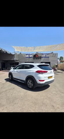 יונדאי טוסון