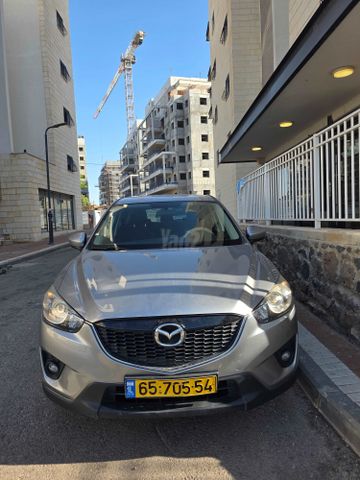 מודעת רכב מאזדה CX-5