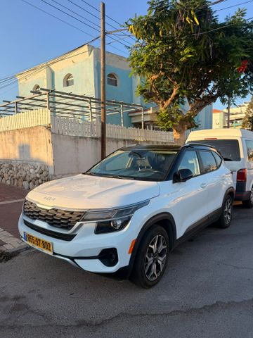 קיה סלטוס