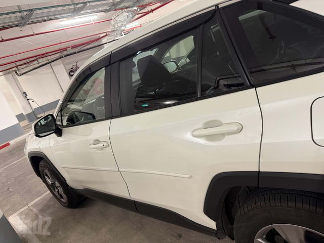 טויוטה RAV4