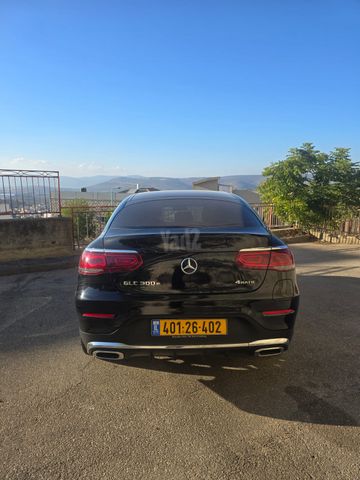 מרצדס-בנץ GLC