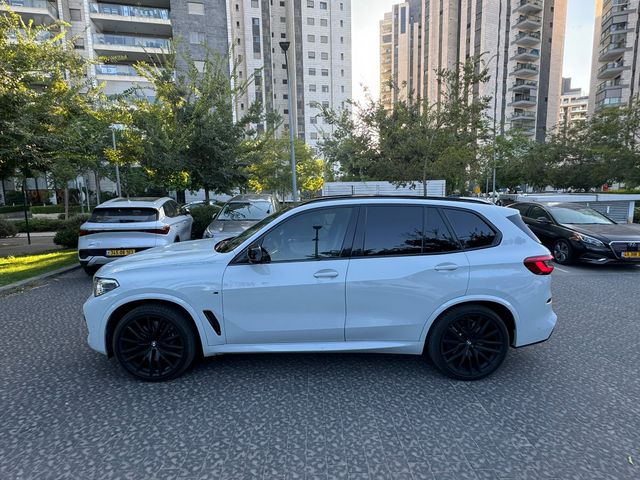 ב מ וו X5