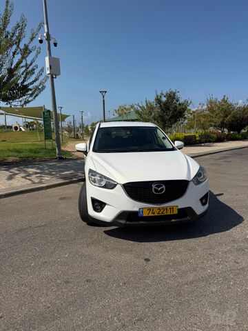 מודעת רכב מאזדה CX-5