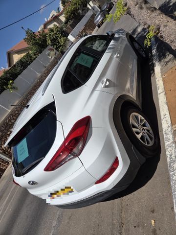 יונדאי טוסון